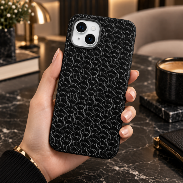 iPhone 15 Uyumlu Siyah Geometrik Desenli MagSafe Kılıf